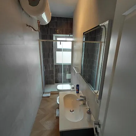 Hotel apartamentowy - Vatican